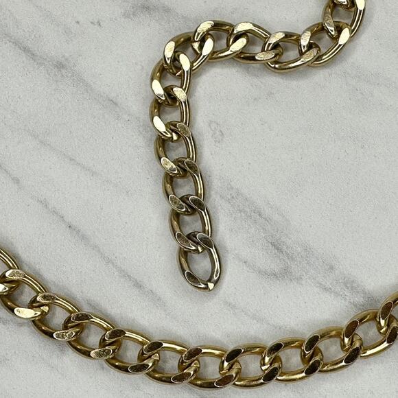 Guess Curb Chain Link Belt One Size (OS) Gold Tone G Logo Designer Y2K ✨ main image 8